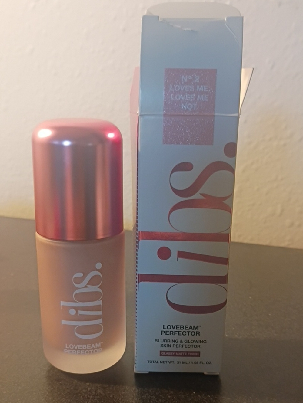 Dibs Lovebeam Perfector Blurring Primer – Shade Number To Loves Me Loves Me Not